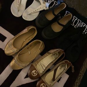 5 pairs of girls flats size 3